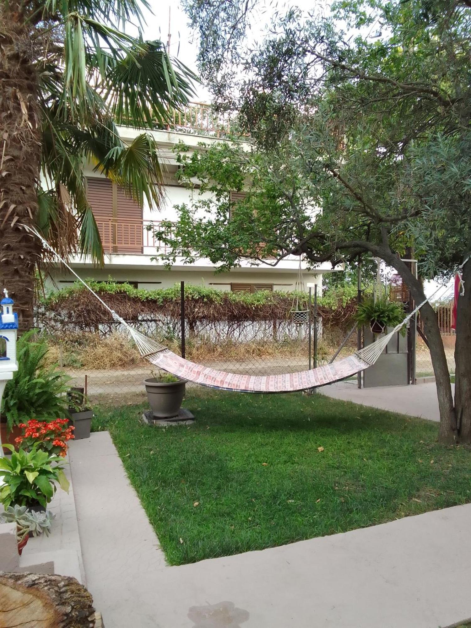 Nikolas House